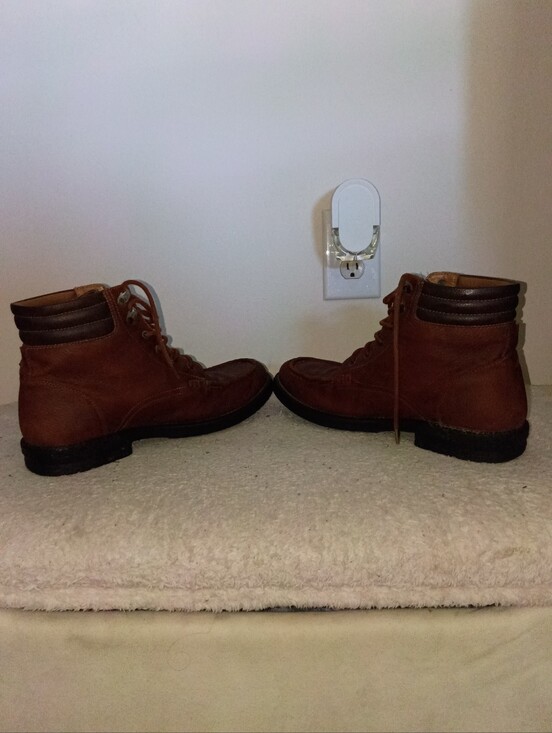 Lovely Leather Levi\'s